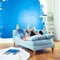 Краска для покрытия стен: плюсы и минусы